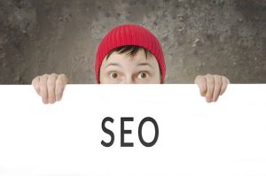 آموزش جذب مخاطب هدف: چکیده تجربیات نی نی سایت – 7 مورد کلیدی، سوالات متداول و کاربردهای عملی